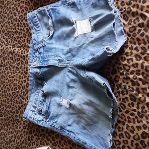 Chort very good condition size 10 Reg /Normal color blue like new